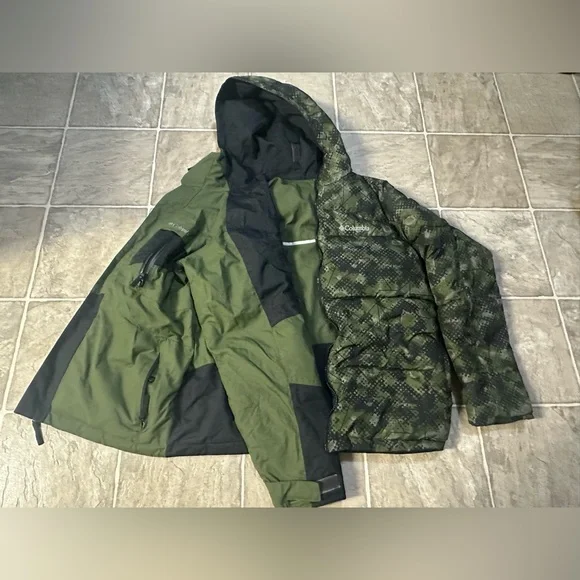 Columbia Boys Jacket - Picture 5 of 12